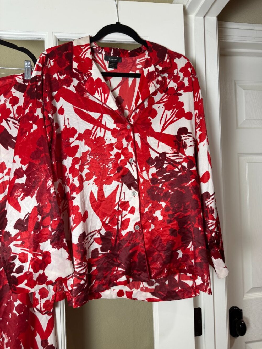 NATORI Wide Leg Red & White Botanical Floral Satin Print Pajama PJ Set Medium - Picture 2 of 12